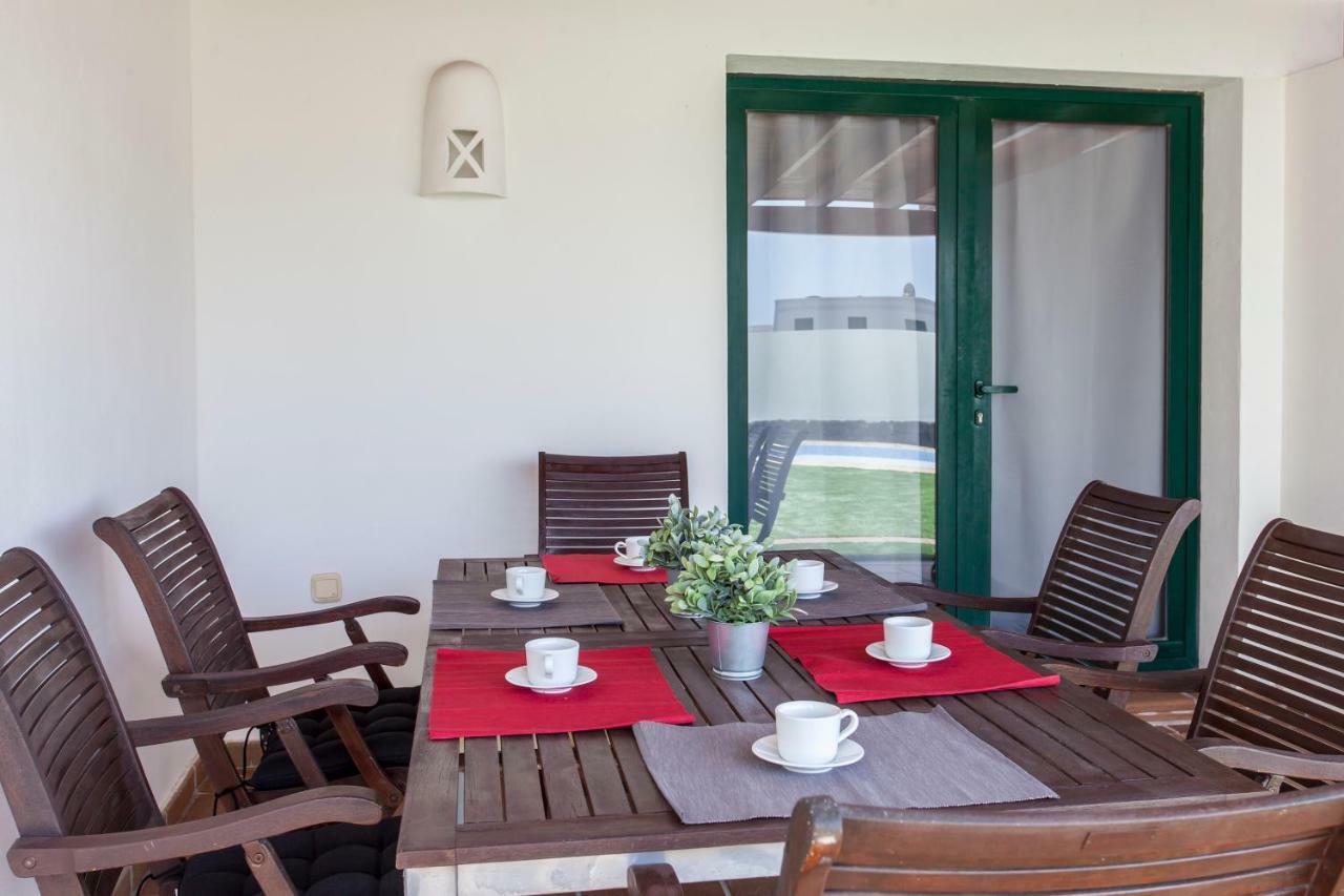 Villaantonia Private Huge Heated Pool And Super Fast Wifi Playa Blanca  Zewnętrze zdjęcie